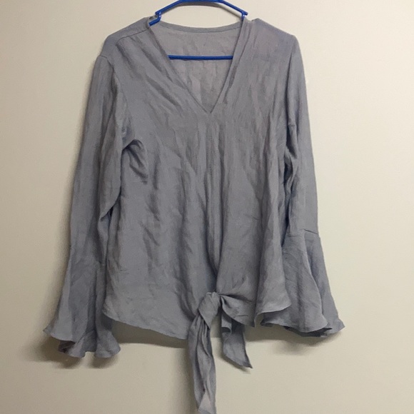 Front knot top - Picture 1 of 3